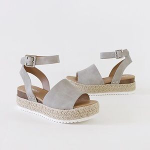 topic grey ankle strap flatform sandal espadrilles